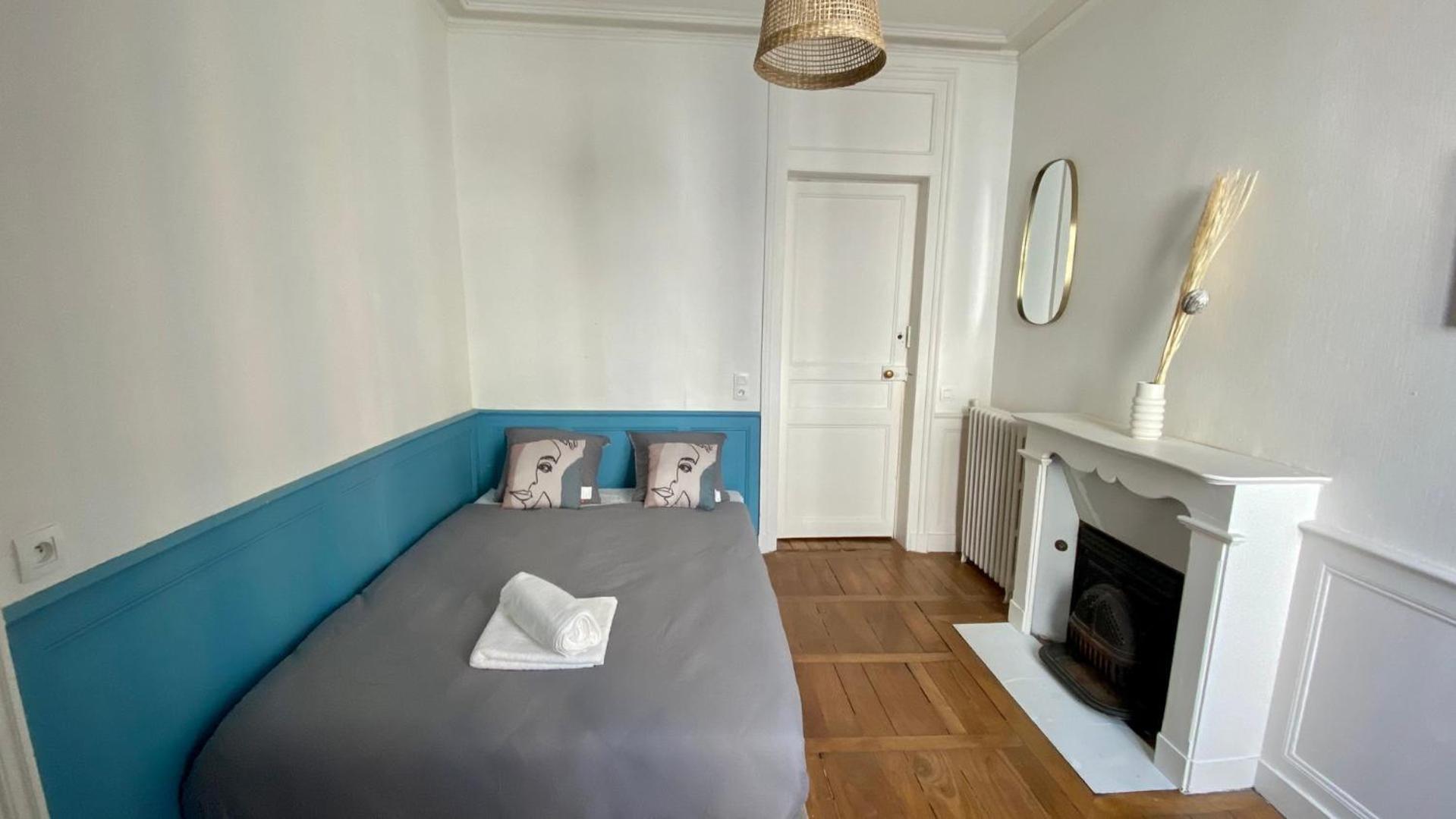 Spacieux Pour 10 Personnes Au Coeur De Rennes Exterior photo